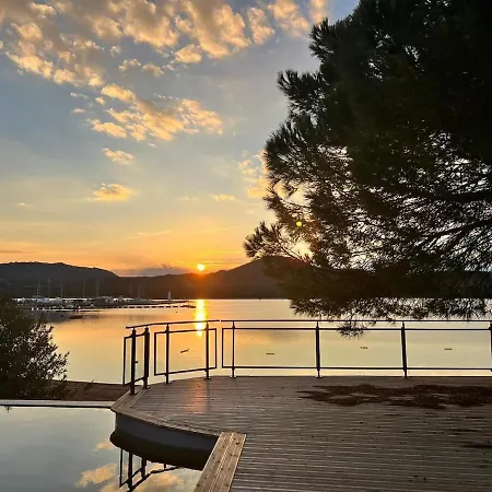 Appt T3 Terrasse Dans Bord De Avec Piscine