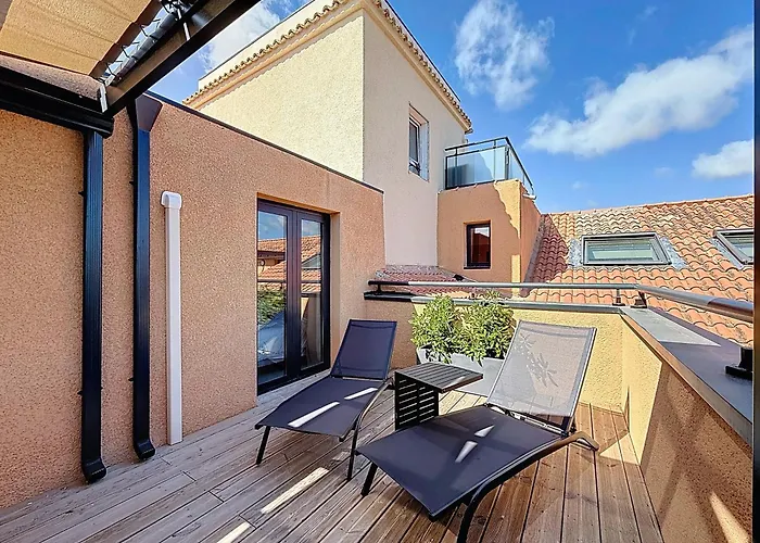 Appt T3 Terrasse Dans Bord De Avec Piscine